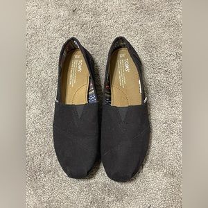 Black Toms